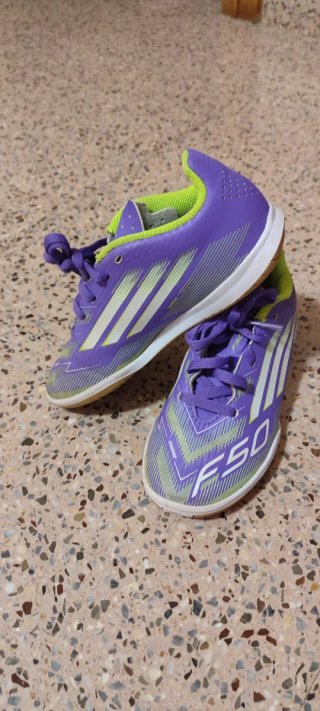 (Talla 29 )Zapatillas Adidas F50 Fútbol Morado/Ver