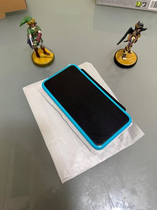 New Nintendo 2DS XL (en caja)
