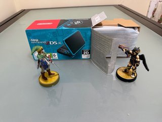 New Nintendo 2DS XL (en caja)