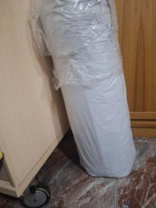 Cojin de hamaca nueva. Van comprimidos al vacío.
