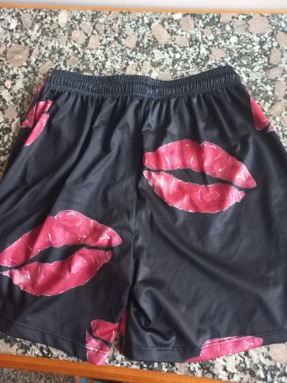 Pantalón corto deportivo hombre labios, nuevo