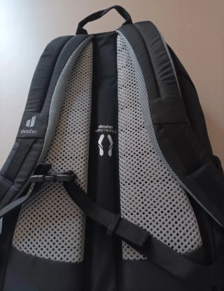 Mochila de color negro