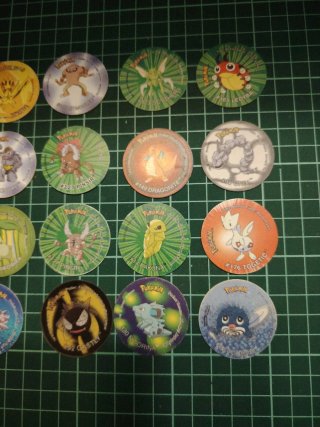 16 Tazos Pokémon