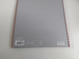 Cuaderno espiral A4 hojas lisas