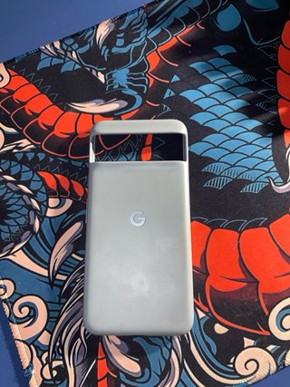 Google Pixel 8 Gris + funda original