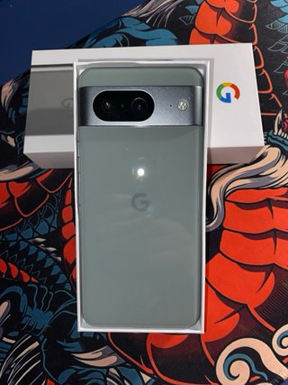 Google Pixel 8 Gris + funda original