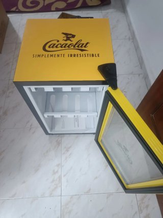 Nevera pequeña