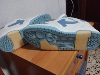 Zapatillas Off-White Azul y Blanco