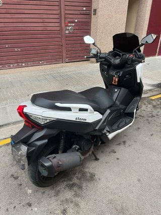 Se vende scooter Wottan Storm 125 2018