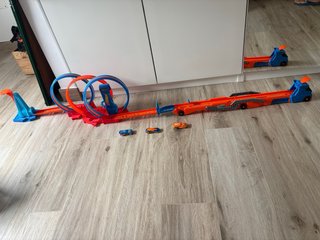 Circuito Hot Wheels con Coches
