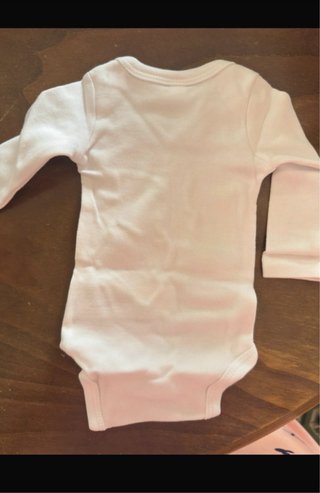 Body branco com estampa de coruja