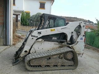 Bobcat T300
