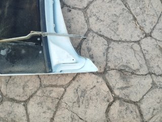 Capó Peugeot 205