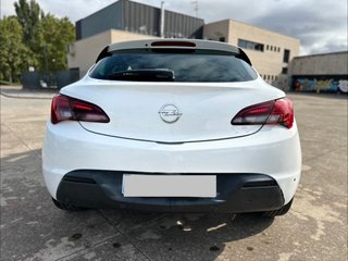 Opel Astra 2015