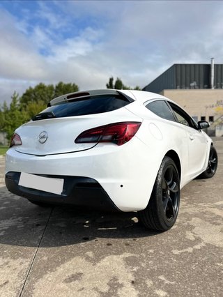 Opel Astra 2015
