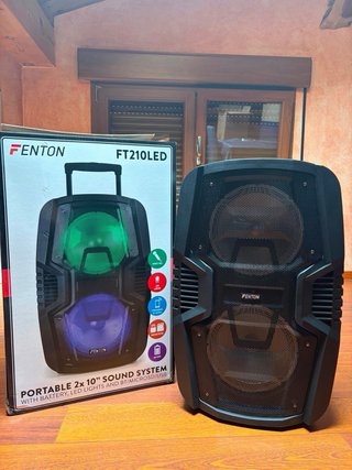 Altavoz Fenton Bluetooth FT210 LED Negro