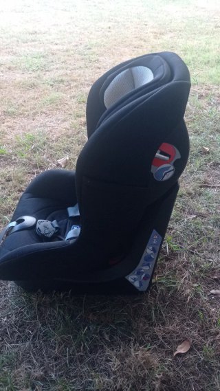 Silla de coche Chicco negra