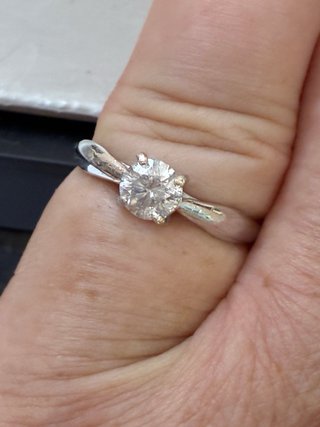 Anillo Oro 18k 0.72 Ct Diamante Natural