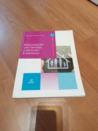 Intervención con familias y atención a menores