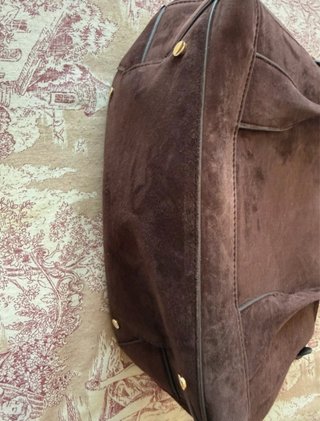 Bolso piel serraje Zara