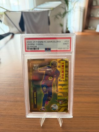 Lamine Yamal Supreme PSA 9 Pop1