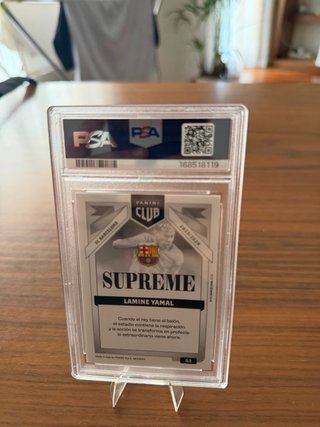 Lamine Yamal Supreme PSA 9 Pop1