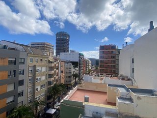 Piso en alquiler en Santa Catalina - Canteras en Palmas de Gran Canaria(Las)