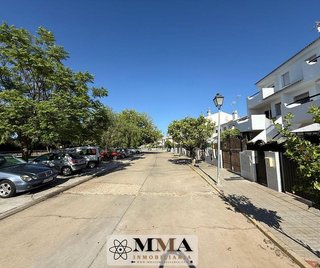 Casa adosada en alquiler en La Antilla - Islantilla en Lepe