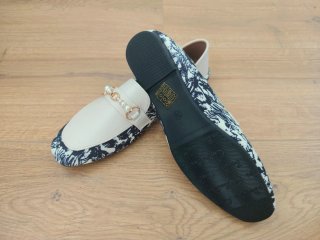 MOCASINES ESTILO BRITÁNICO CON DISEÑO DE PATCHWORK