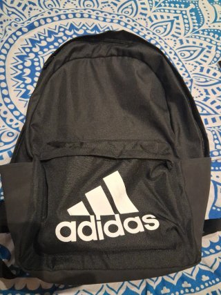 Mochila Adidas Negra y Gris