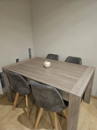 Mueble de salón modular,mesas y sillas