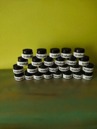 30 Wilson overgrips negros perforados tenis pádel