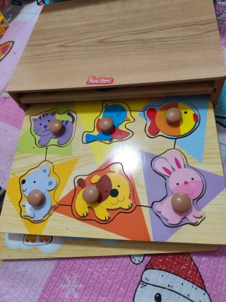 Caja de Puzles encajables de animales de madera