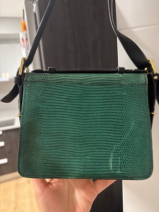 Bolso Vince Camuto Verde y Dorado