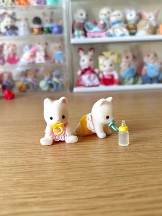 Sylvanian Families Gatitos Bebé