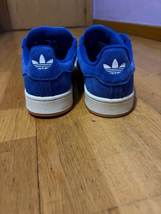 Adidas Campus Azul y Blanco