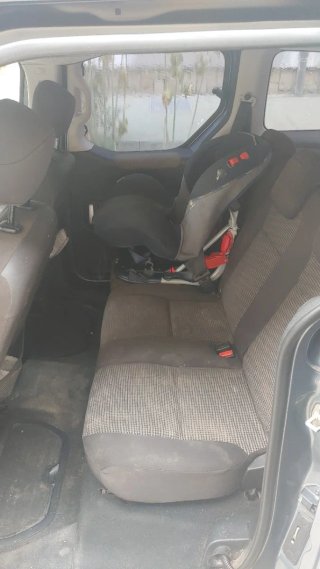 Peugeot Partner 2009