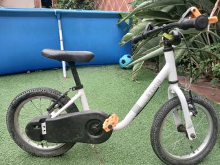 Bicicleta infantil B'TWIN 14 pulgadas