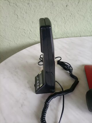 Telefono vintage nero Clock Phone e rosso a tasti