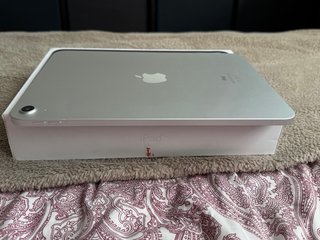 iPad 10ª Gen 64GB Wi-Fi