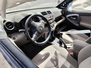 Toyota 5202142051 refuerzo paragolpes rav4 233100