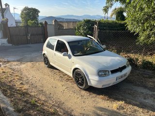 Volkswagen Golf 4
