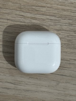 Estuche AirPods 4 Con Cancelación de Ruido