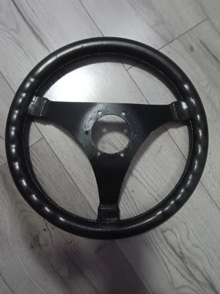 Volante Clásico Mirage Negro