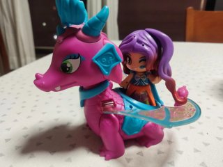 Castillo y Dragón Pin y Pon con 2 Muñecas