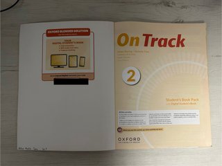 On Track 2 Student Book (Spain)