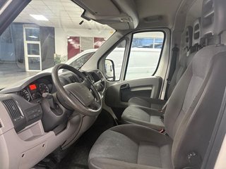 Peugeot Boxer 330 L1H1 HDi 120