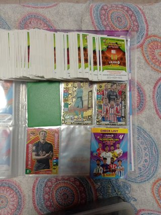 Cartas Fútbol Adrenalyn LaLiga 2023-24