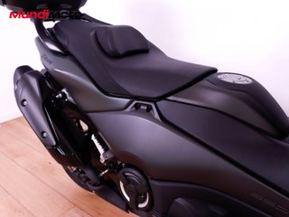 YAMAHA T-MAX 560 DX
