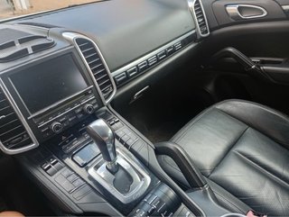 Porsche Cayenne 2011